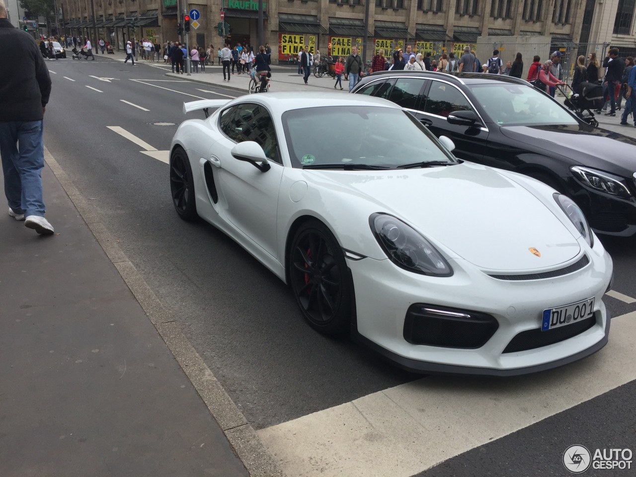 Porsche 981 Cayman GT4