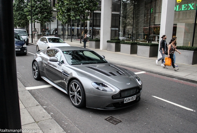 Aston Martin V12 Vantage S