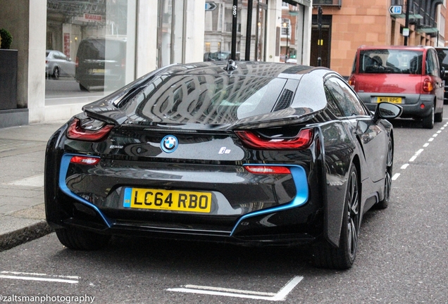 BMW i8