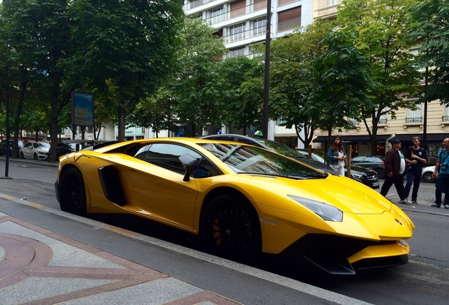 Lamborghini Aventador LP750-4 SuperVeloce