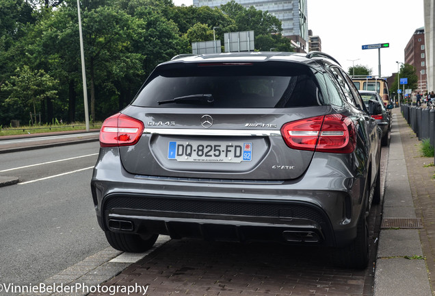 Mercedes-Benz GLA 45 AMG X156