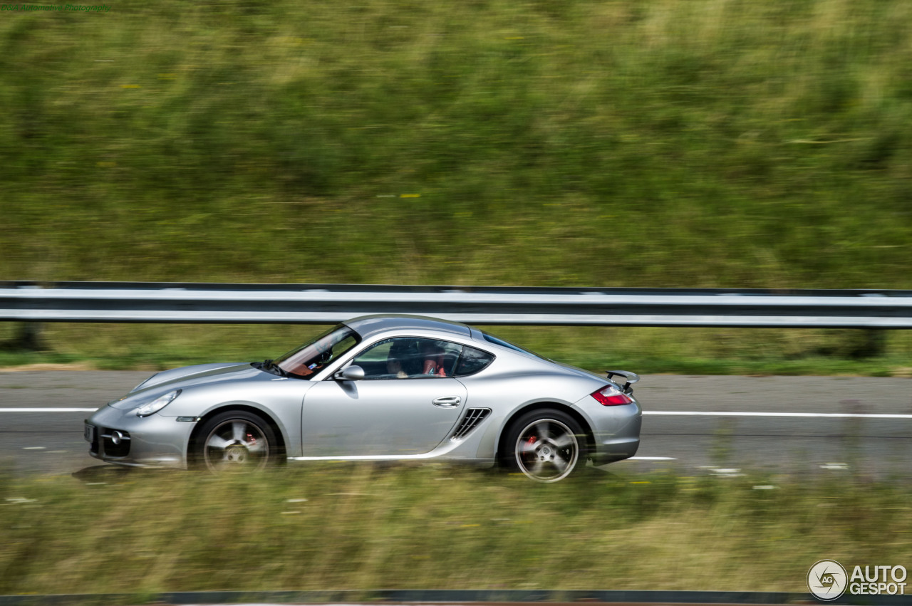 Porsche 987 Cayman S