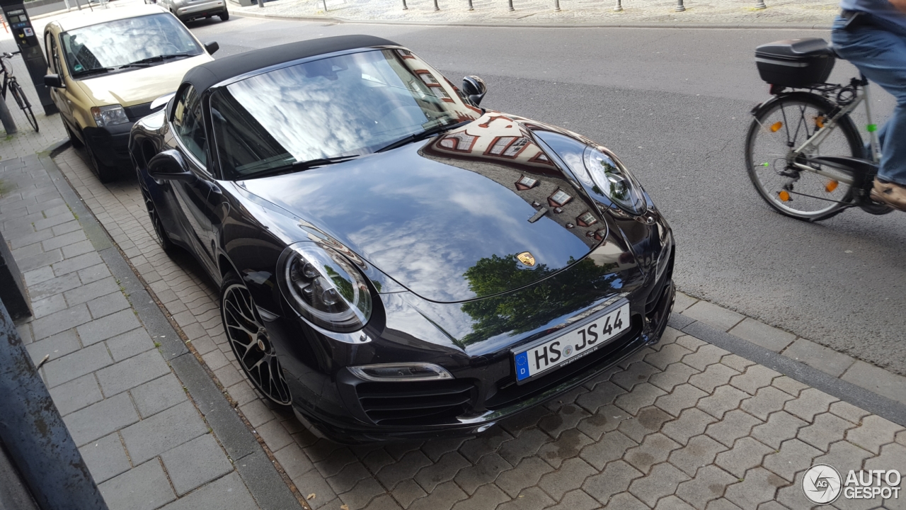 Porsche 991 Turbo S Cabriolet MkI