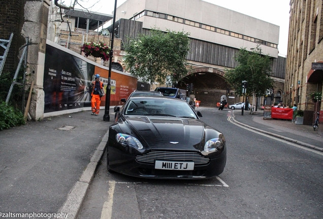 Aston Martin V8 Vantage