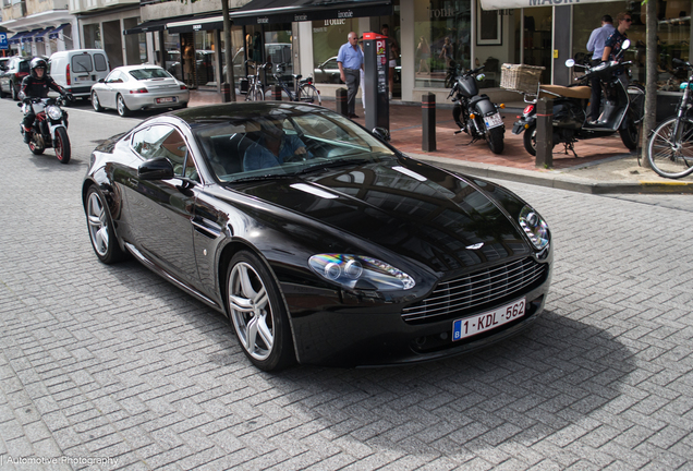 Aston Martin V8 Vantage