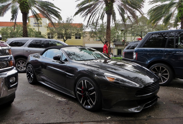 Aston Martin Vanquish Volante