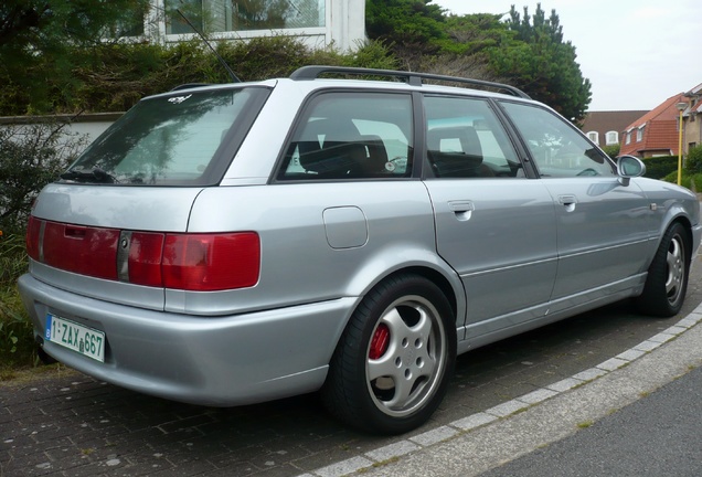 Audi RS2 Avant