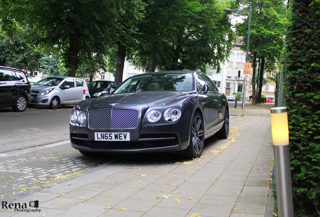 Bentley Flying Spur V8