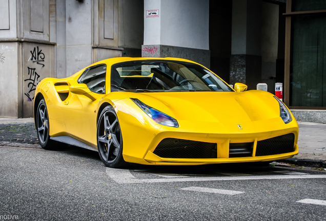 Ferrari 488 Spider