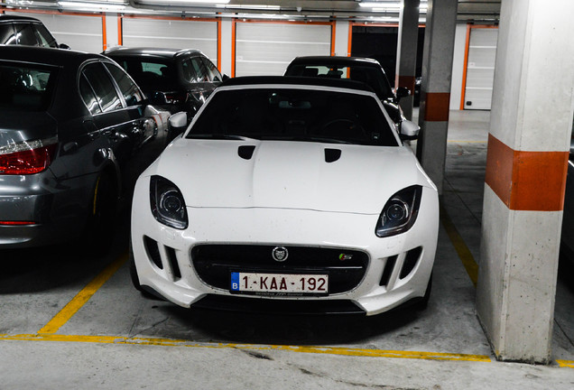 Jaguar F-TYPE S Convertible