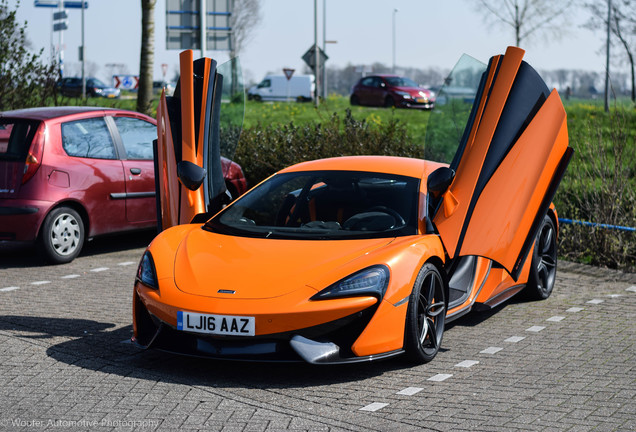 McLaren 570S