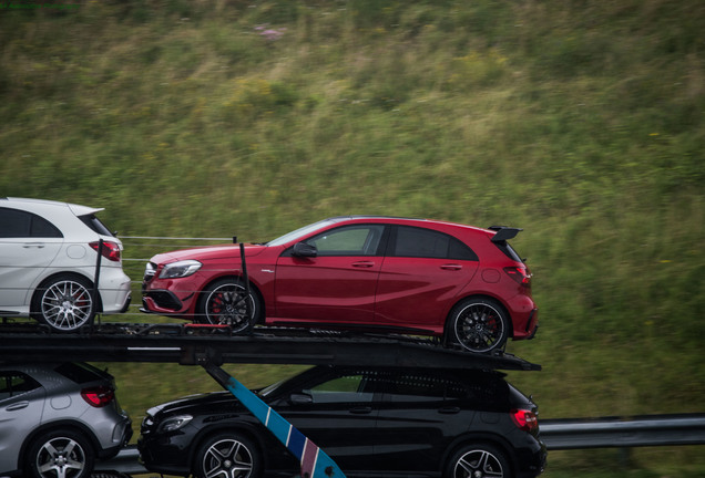 Mercedes-AMG A 45 W176 2015