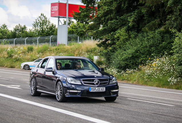 Mercedes-Benz C 63 AMG W204 2012