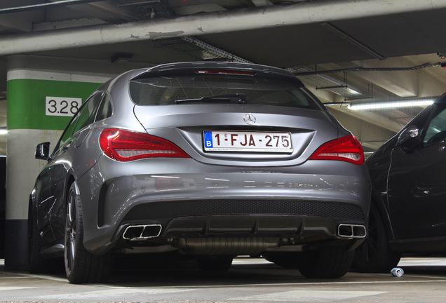 Mercedes-Benz CLA 45 AMG Shooting Brake