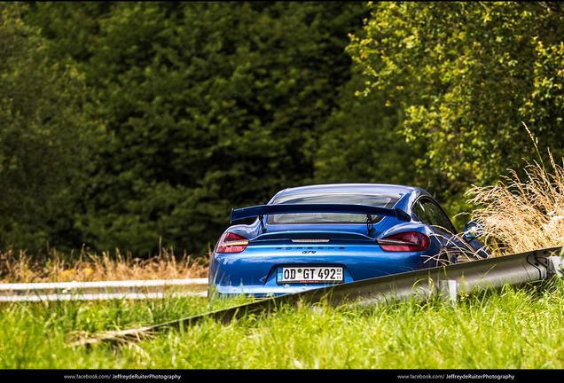 Porsche 981 Cayman GT4