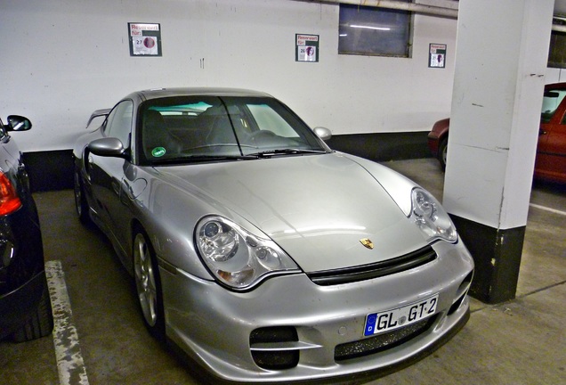 Porsche 996 GT2