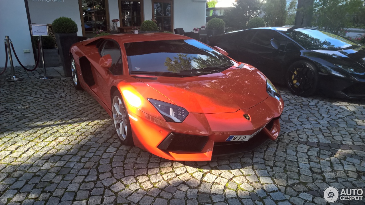 Lamborghini Aventador LP700-4