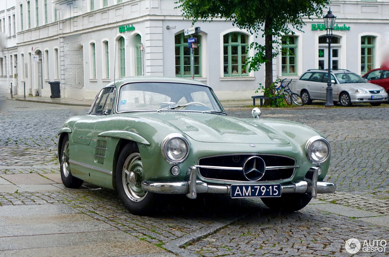 Mercedes-Benz 300SL Gullwing