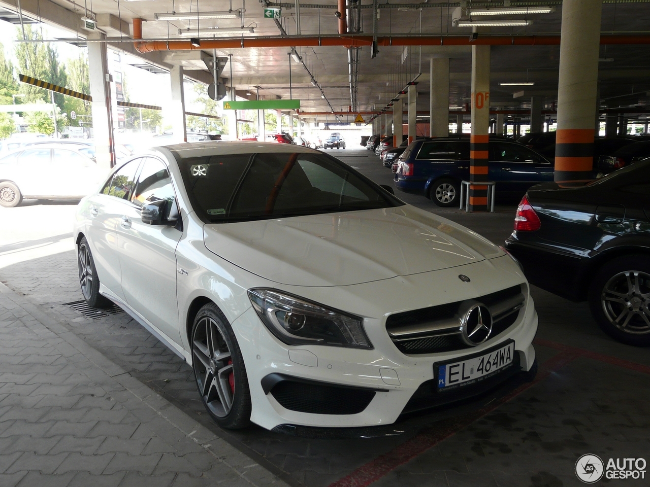 Mercedes-Benz CLA 45 AMG C117