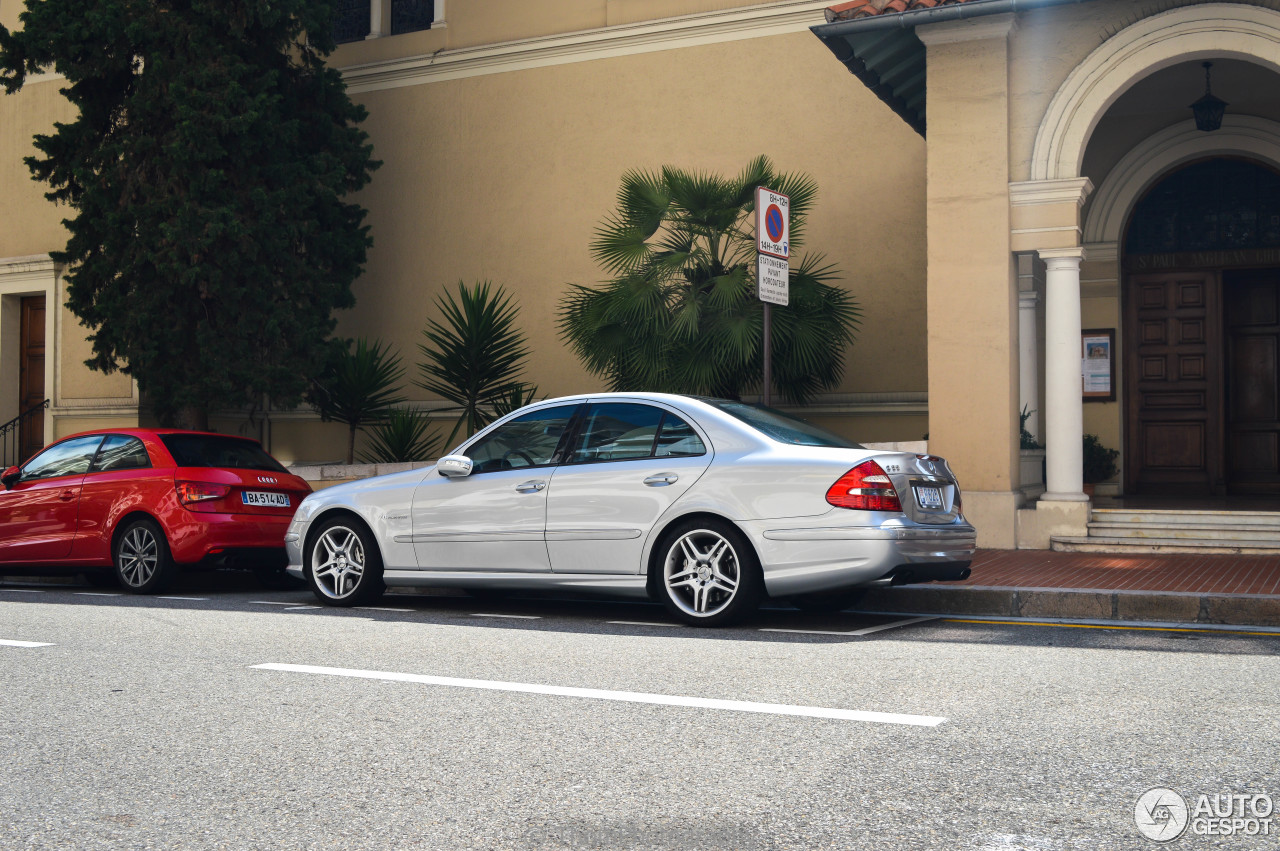 Mercedes-Benz E 55 AMG