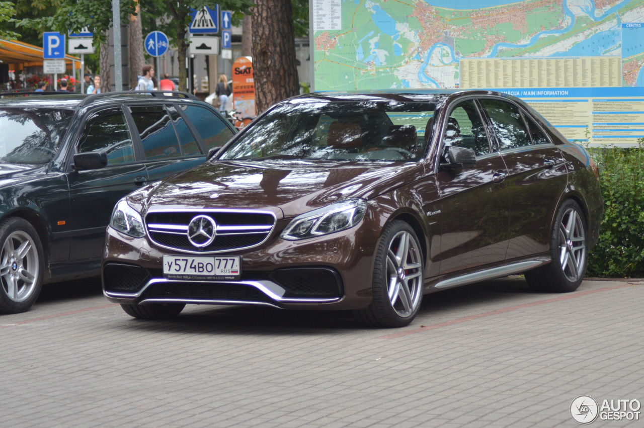 Mercedes-Benz E 63 AMG S W212