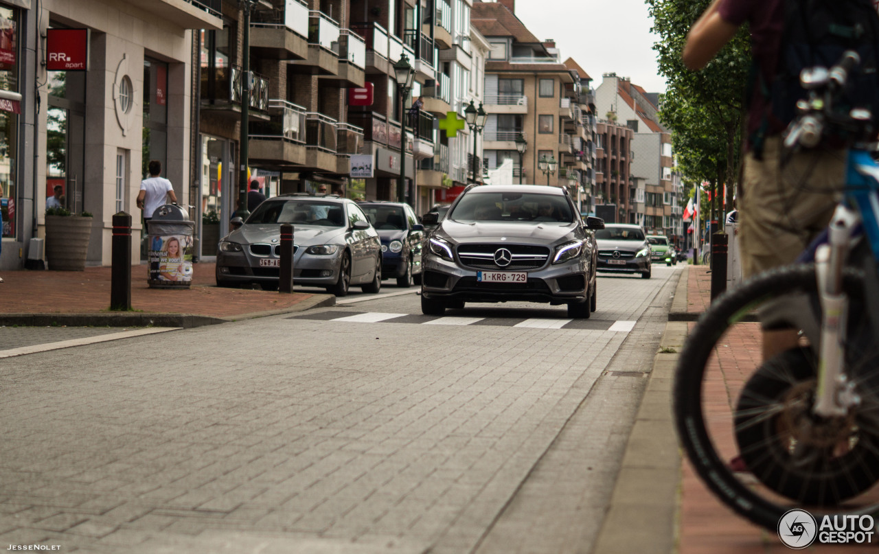 Mercedes-Benz GLA 45 AMG X156