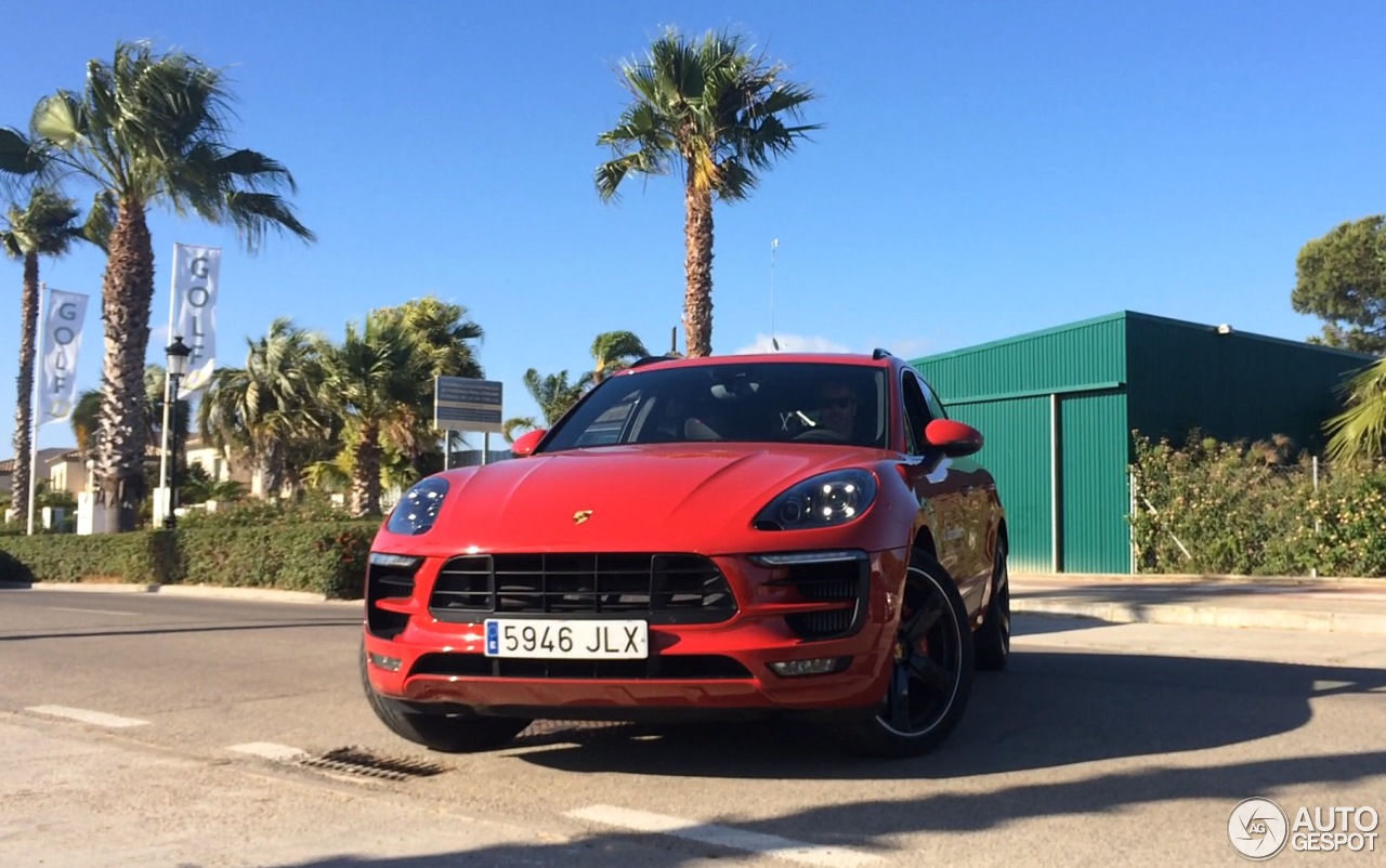 Porsche 95B Macan GTS