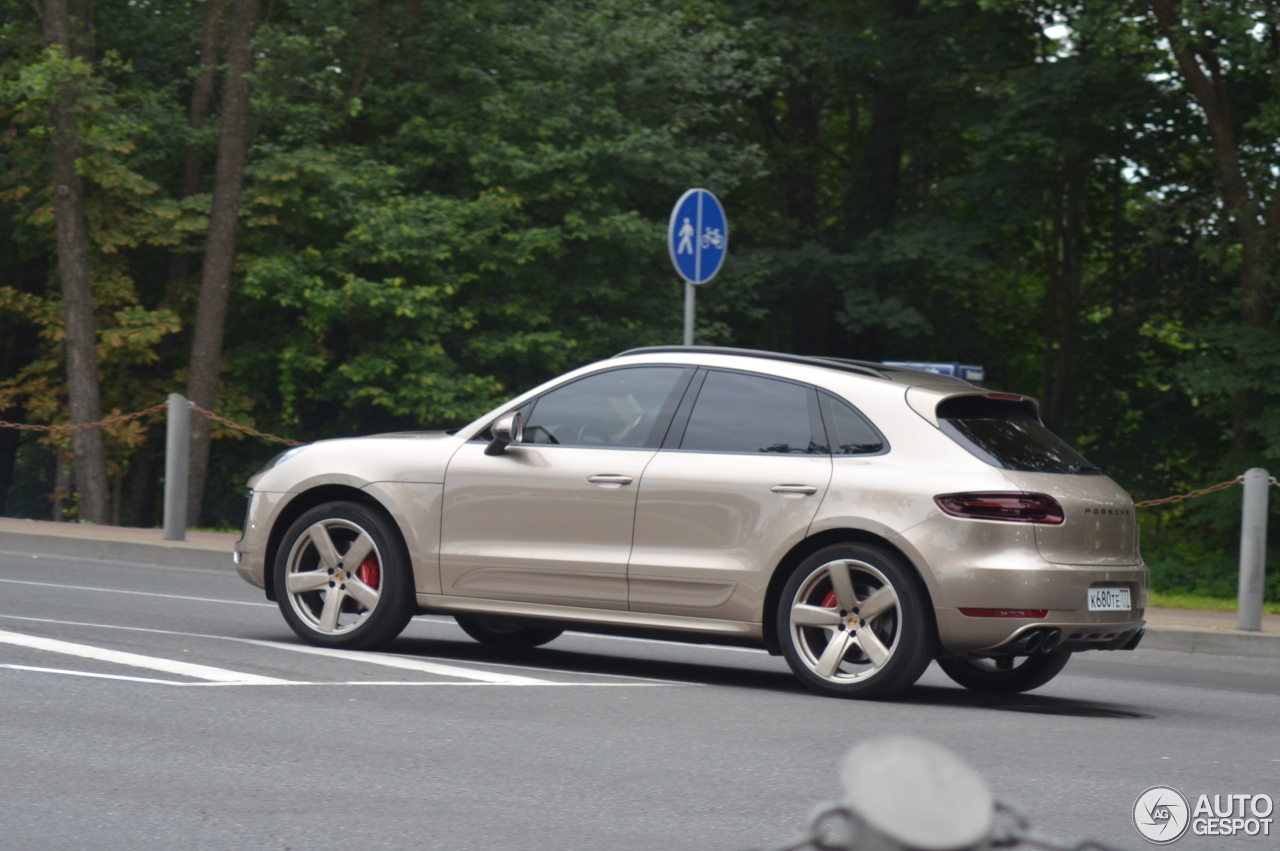 Porsche 95B Macan GTS