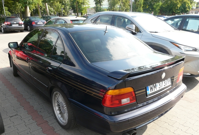 Alpina B10 V8