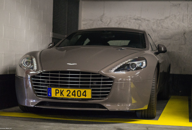 Aston Martin Rapide S