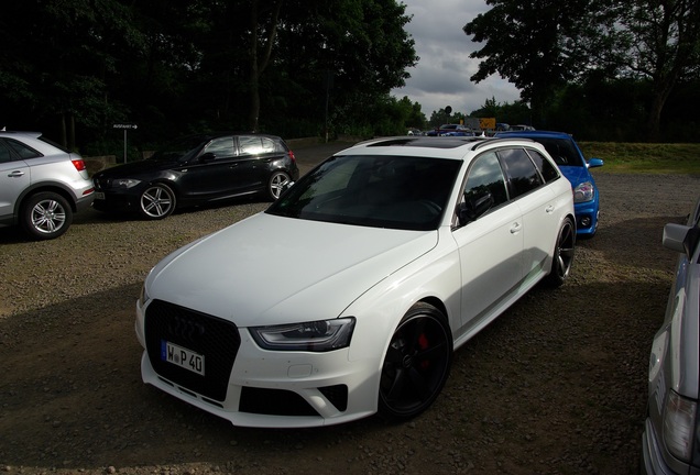 Audi RS4 Avant B8