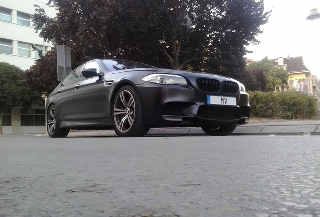 BMW M5 F10 2011