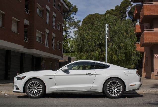 Ford Mustang GT 2015