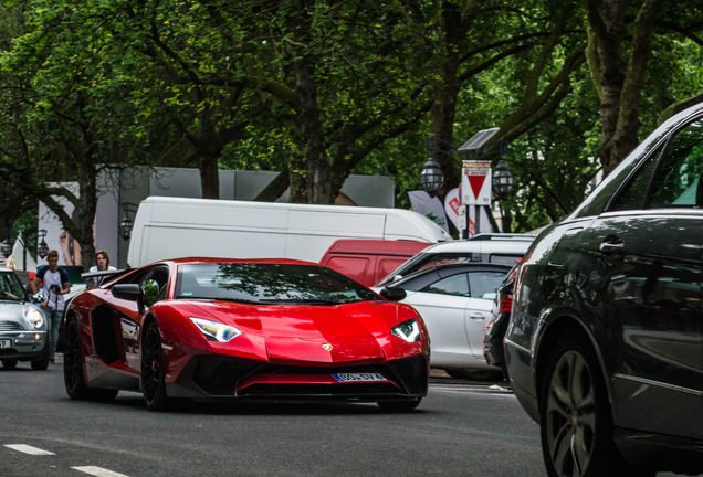 Lamborghini Aventador LP750-4 SuperVeloce