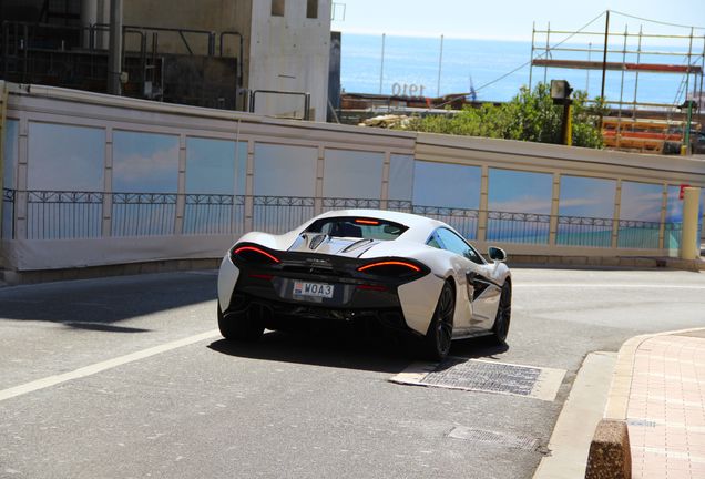 McLaren 570S