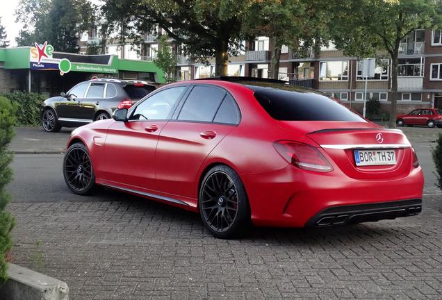 Mercedes-AMG C 63 S W205