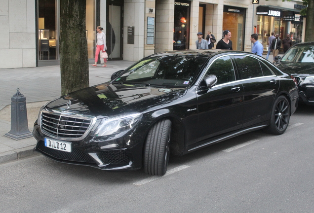 Mercedes-Benz S 63 AMG V222