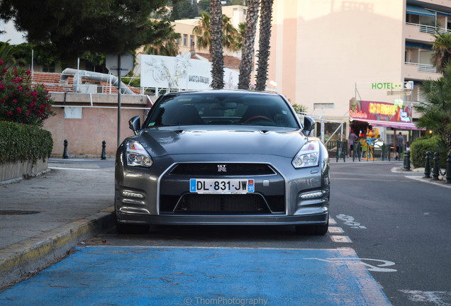 Nissan GT-R 2011