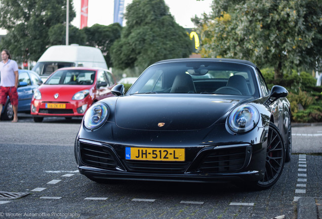 Porsche 991 Carrera 4S Cabriolet MkII