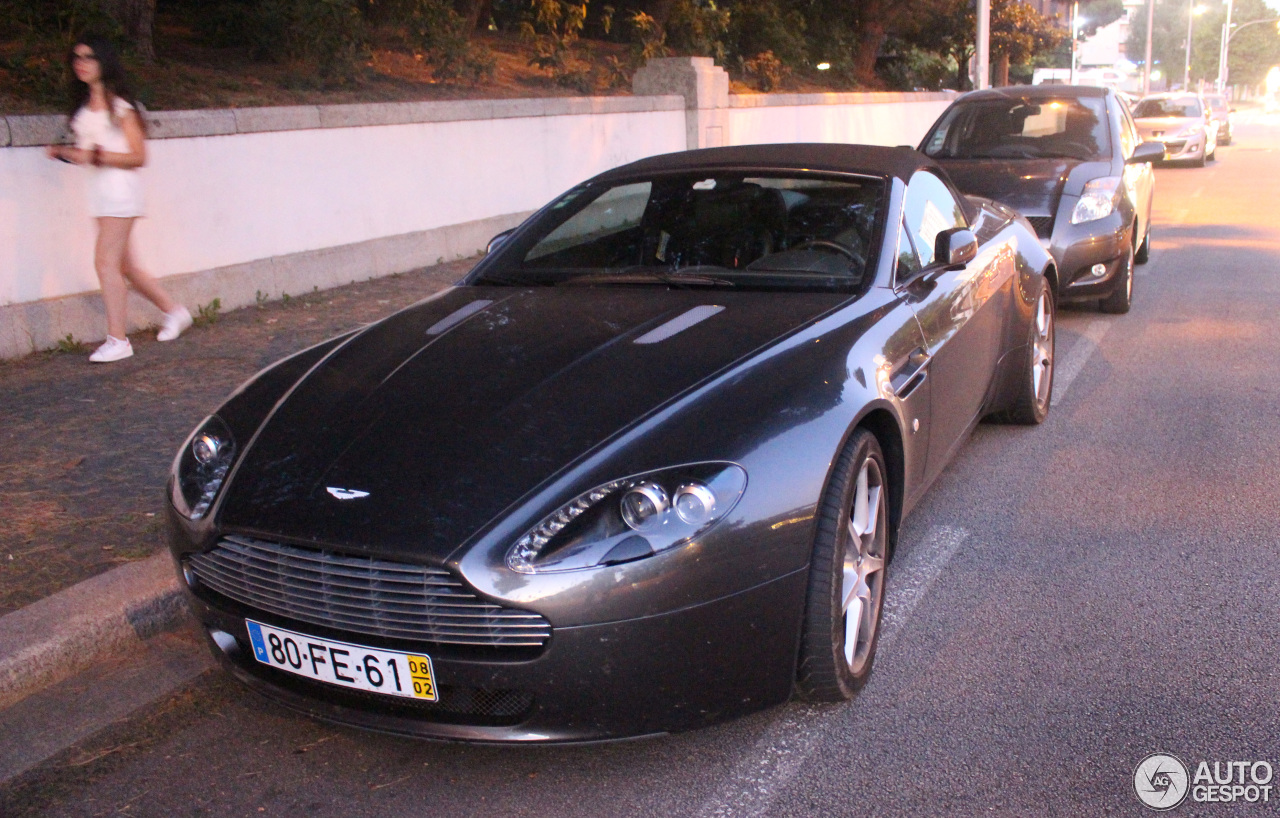 Aston Martin V8 Vantage Roadster