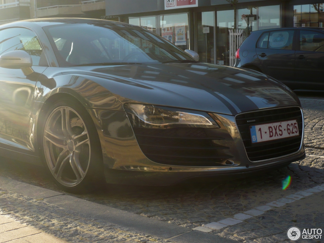 Audi R8