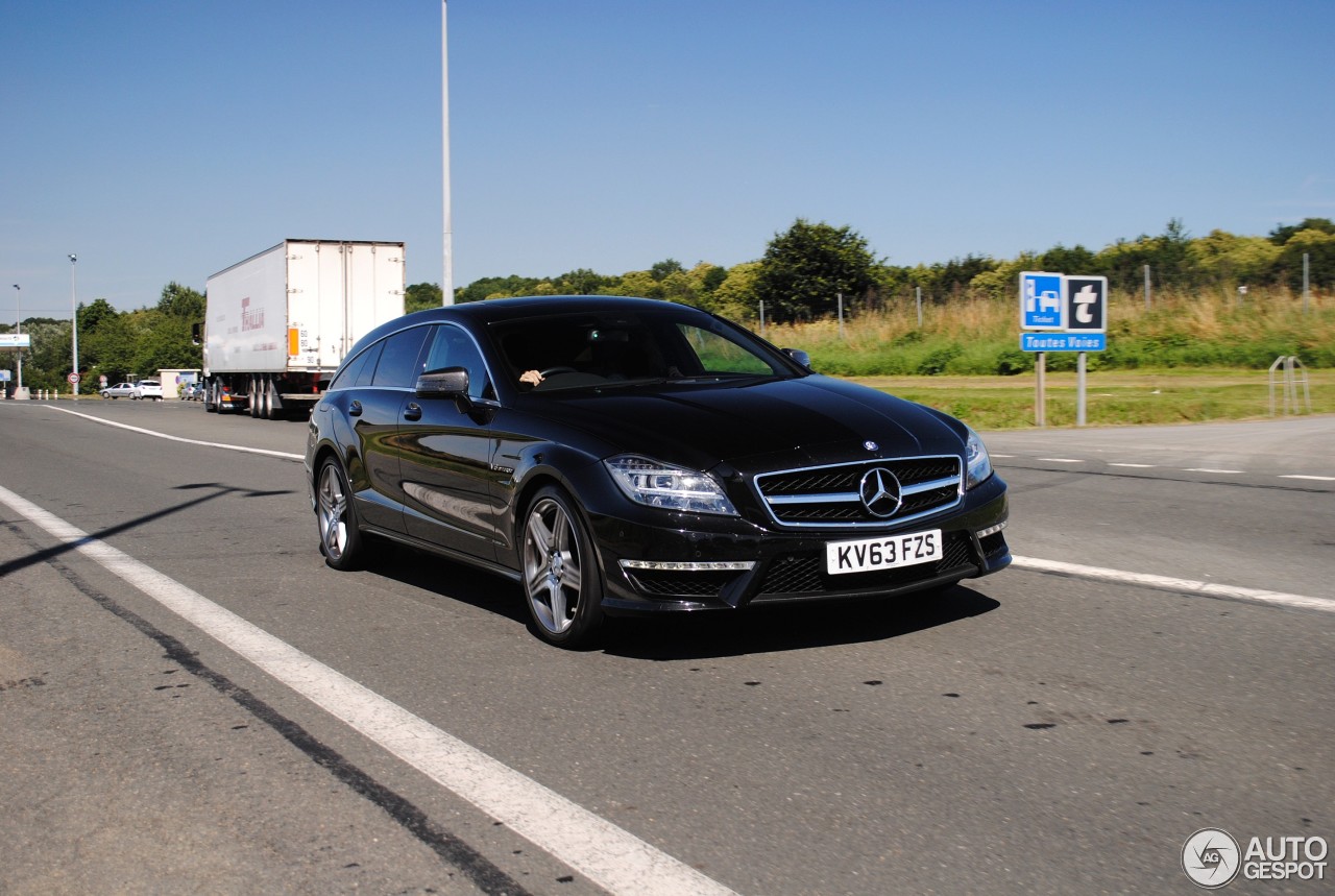 Mercedes-Benz CLS 63 AMG X218 Shooting Brake