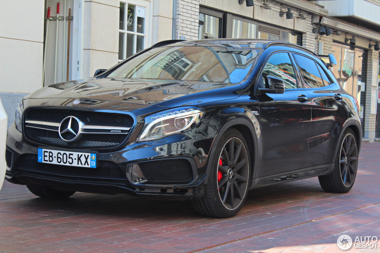 Mercedes-Benz GLA 45 AMG X156