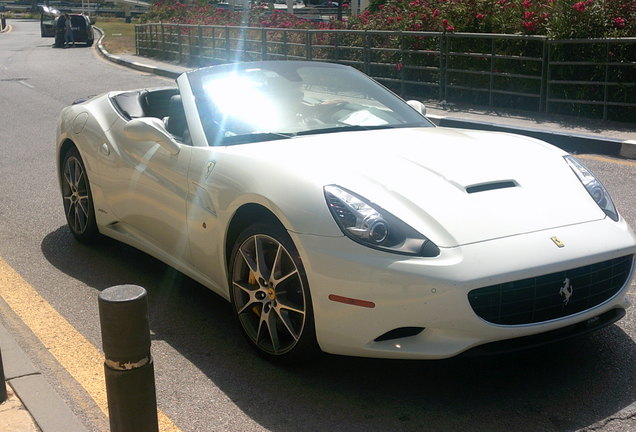 Ferrari California