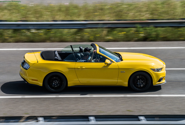 Ford Mustang GT Convertible 2015