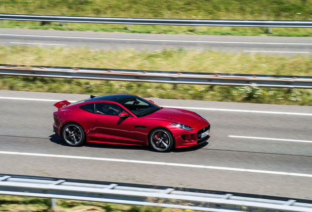 Jaguar F-TYPE R AWD Coupé