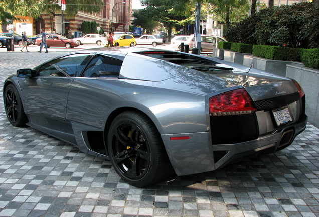 Lamborghini Murciélago LP640