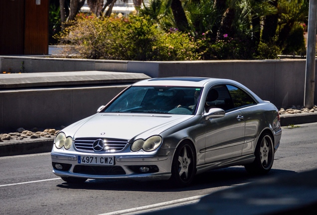 Mercedes-Benz CLK 55 AMG