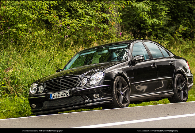 Mercedes-Benz E 55 AMG