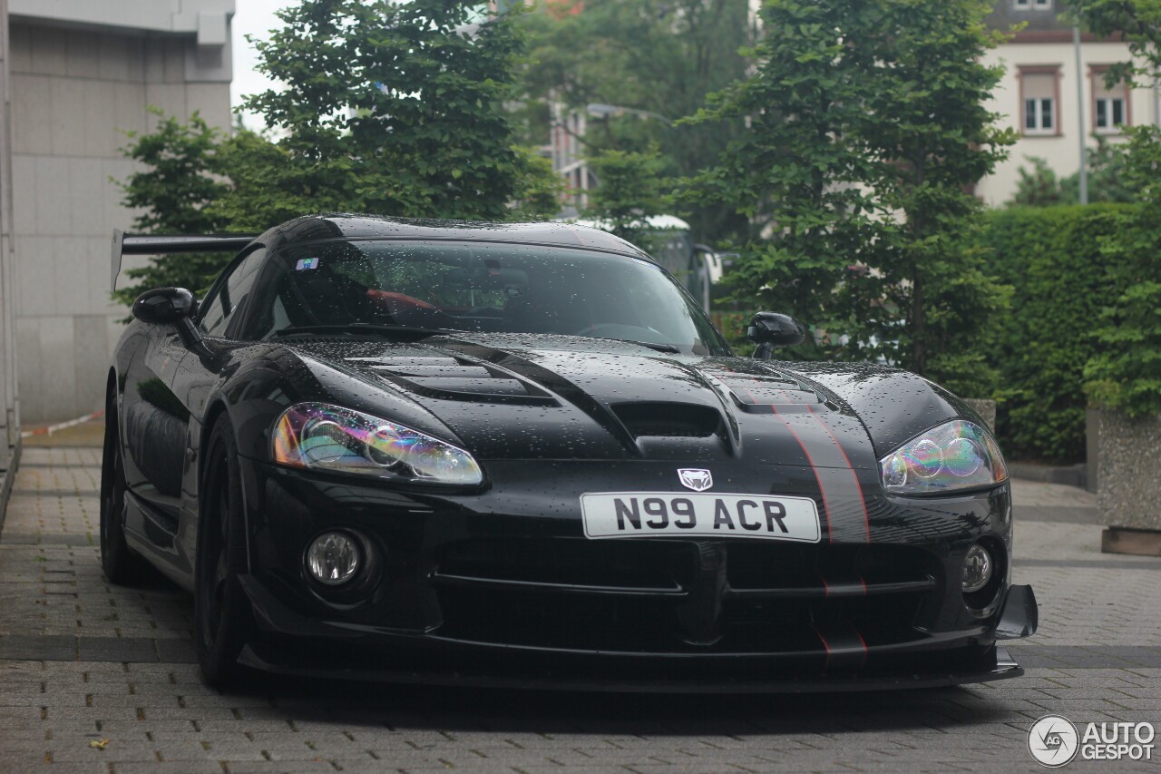 Dodge Viper SRT-10 ACR Voodoo Edition